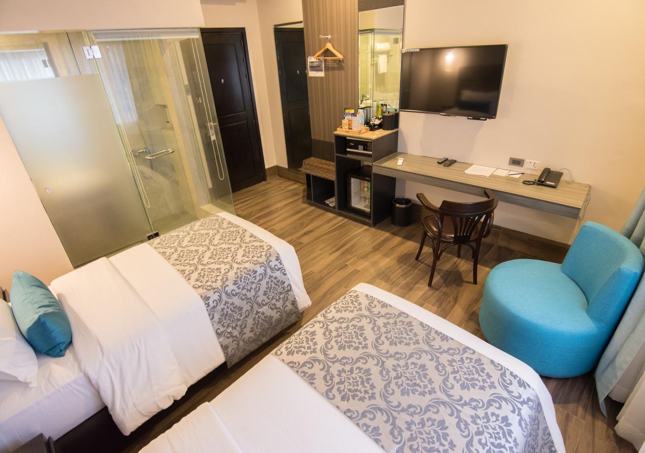 Goldberry Lite Hotel Iloilo City Exterior foto