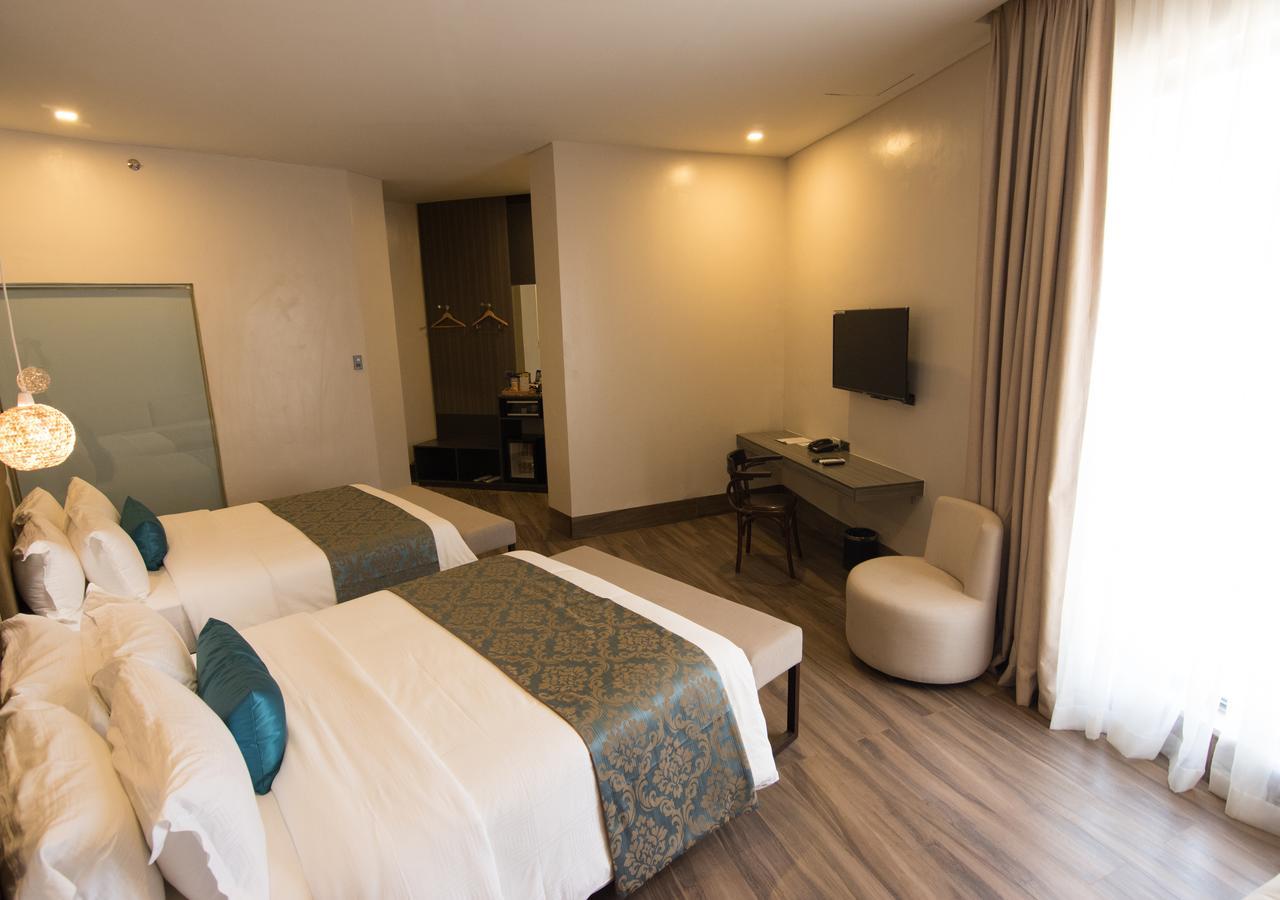 Goldberry Lite Hotel Iloilo City Exterior foto